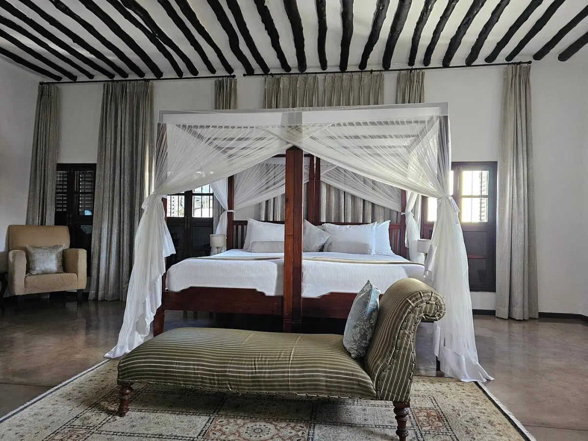 Kisiwa House
