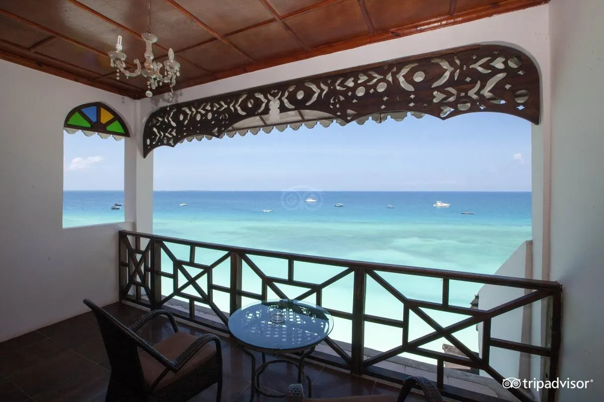 Langi Langi Beach Bungalows