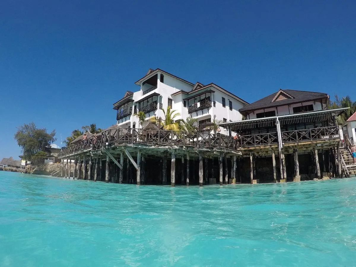 Langi Langi Beach Bungalows