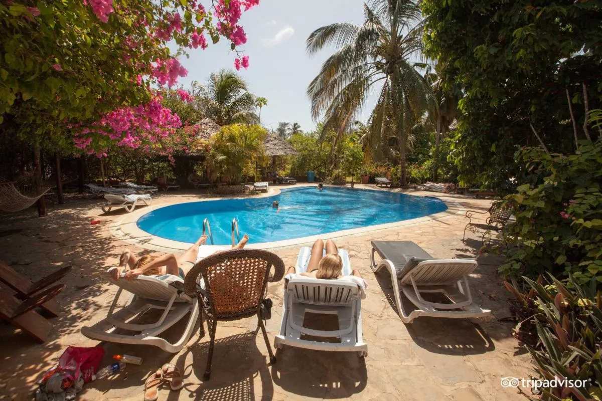 Langi Langi Beach Bungalows