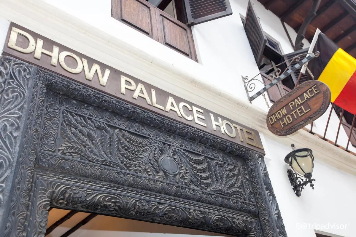 Dhow Palace Hotel